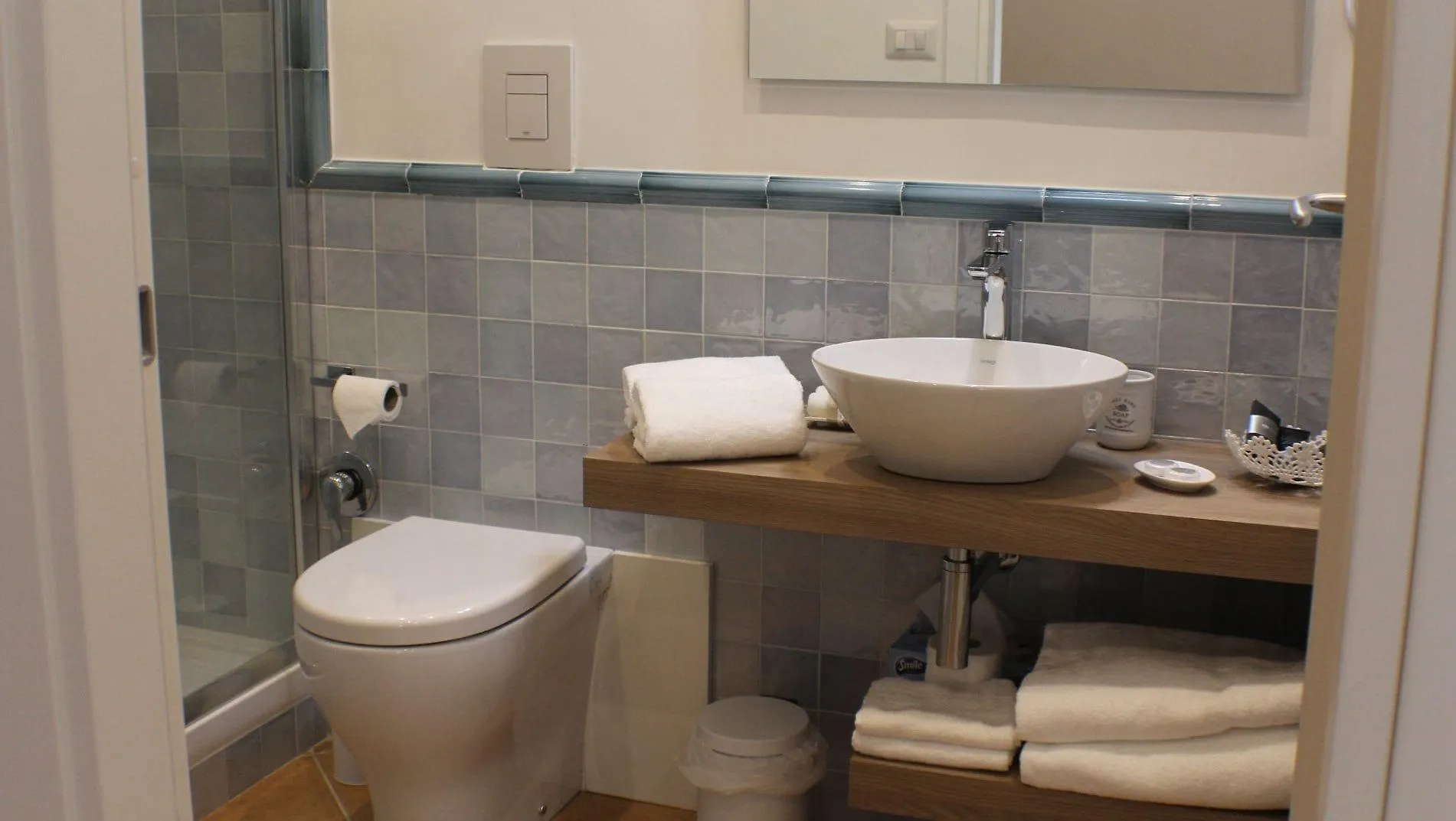 Hotiday Room Collection - Napoli Residenza Scarlatti 2*, Naples