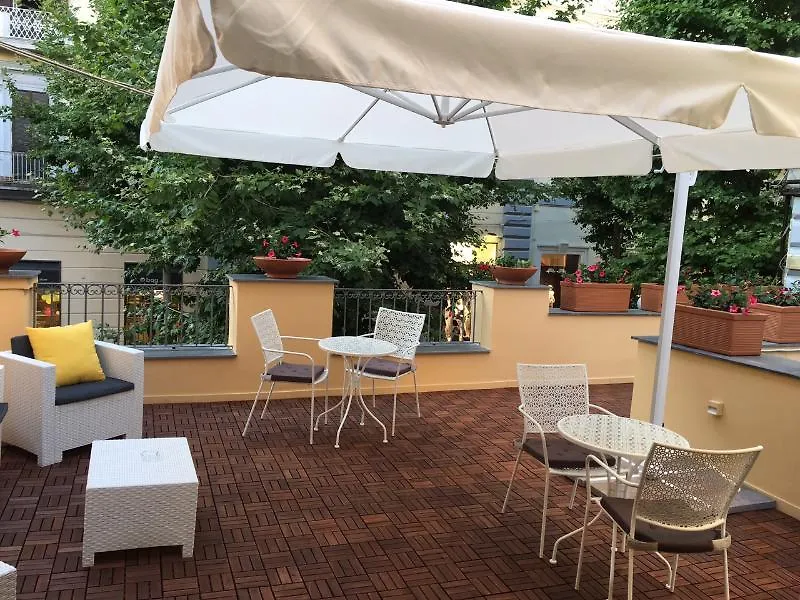 Bed & Breakfast Hotiday Room Collection - Napoli Residenza Scarlatti