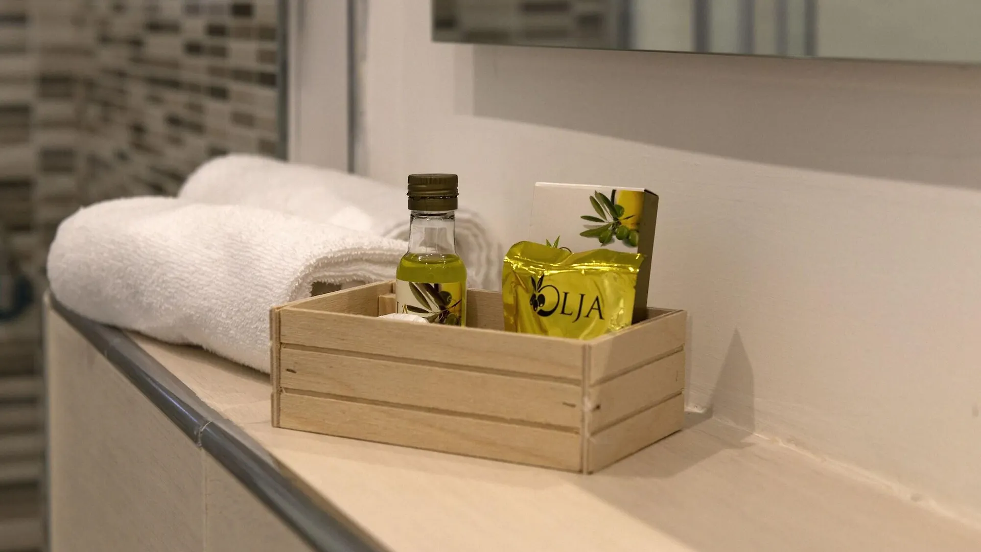 Hotiday Room Collection - Napoli Residenza Scarlatti Italia